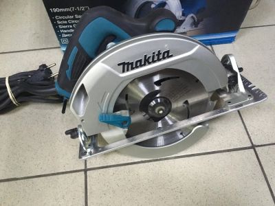 Лот: 15467056. Фото: 1. Пила циркулярная Makita HS7601... Электроинструмент