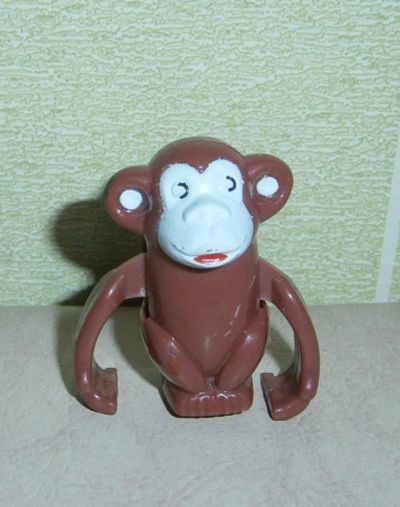 Лот: 7977952. Фото: 1. Игрушка обезьяна. Другое (игрушки)