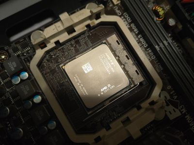 Лот: 25046597. Фото: 1. Процессор AMD FX-4300. Процессоры