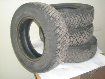 Лот: 551787. Фото: 1. Комплект шипованных колес 175... Шины