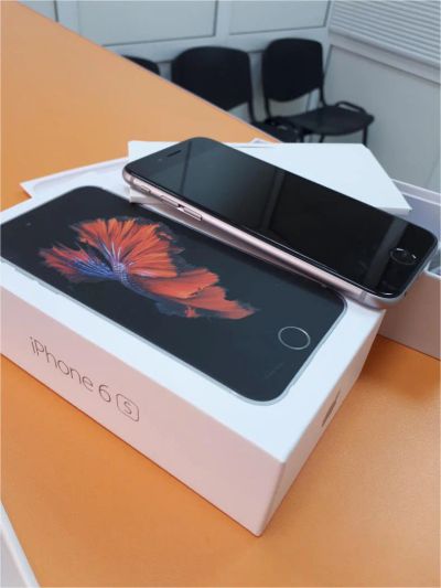 Лот: 11520085. Фото: 1. IPhone 6s 16gb Space Gray. Смартфоны