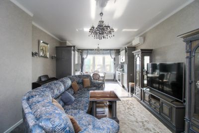 Лот: 20743246. Фото: 1. Продам 4-комн. кв. 125.1 кв.м... Квартиры, студии