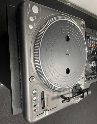 Лот: 20587384. Фото: 1. Виниловый проигрыватель vestax... DJ-оборудование