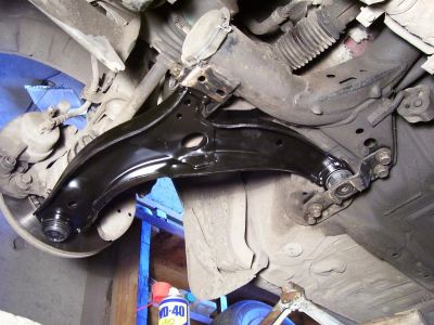 Лот: 2967243. Фото: 1. Б\У передние рычаги от Mazda Familia... Ходовая, подвеска, рулевое управление