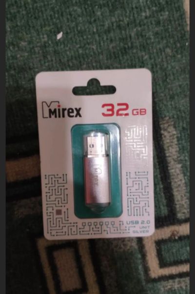 Лот: 25676210. Фото: 1. USB флешка 32 gb новая. USB-флеш карты