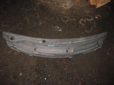 Лот: 20896586. Фото: 1. Решетка под лобовое стекло Toyota... Кузов