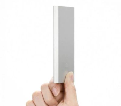 Лот: 9211364. Фото: 1. Новый Xiaomi Mi Power Bank 2... Внешние, портативные аккумуляторы для смартфонов (Power bank)