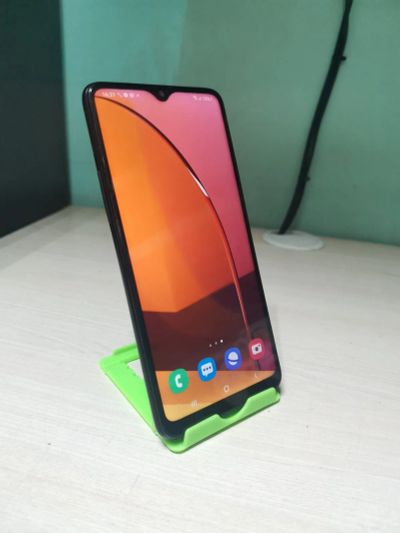 Лот: 22390680. Фото: 1. Смартфон Samsung Galaxy A20S... Смартфоны