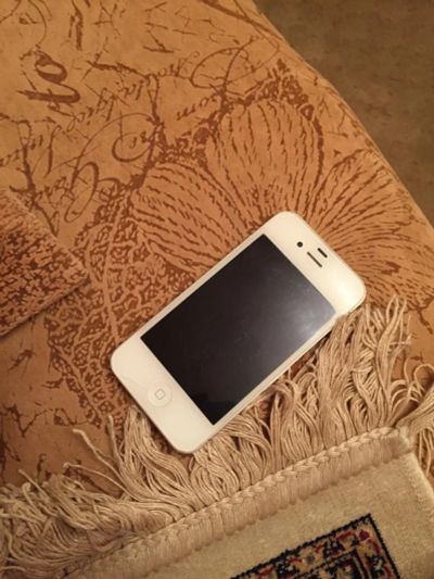 Лот: 6522053. Фото: 1. iPhone 4 8gb. Смартфоны