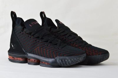 Лот: 16861968. Фото: 1. Кроссовки мужские Nike Lebron... Кеды, кроссовки, слипоны