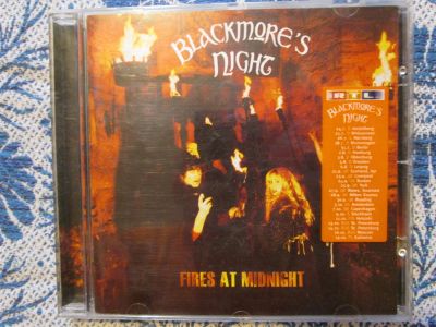 Лот: 3076266. Фото: 1. Blackmore`s Night Fires at Midnight... Аудиозаписи