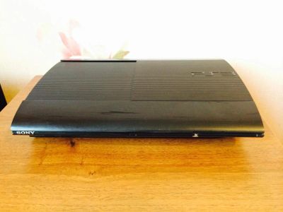 Лот: 4037369. Фото: 1. Playstation 3 в хороший комплетации... Игровые приставки, консоли