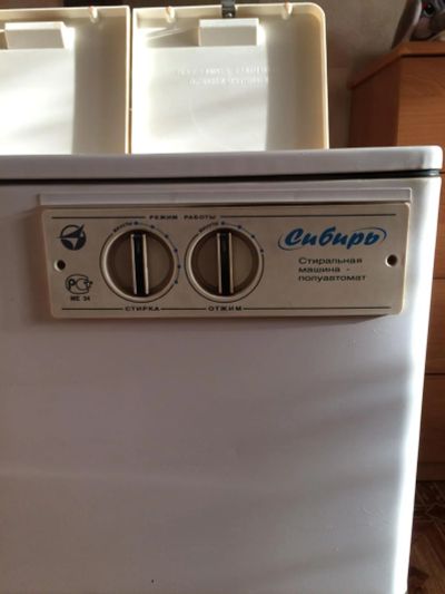 Лот: 8017411. Фото: 1. Стиральная машинка полуавтомат. Стиральные машины