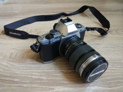 Лот: 12298079. Фото: 1. Olympus OM-D E-M5. Цифровые беззеркальные со сменной оптикой