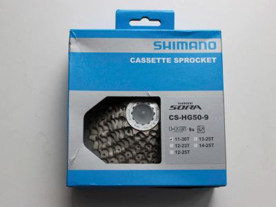 Лот: 10189764. Фото: 1. Кассета Shimano CS-HG50 11-30... Запчасти