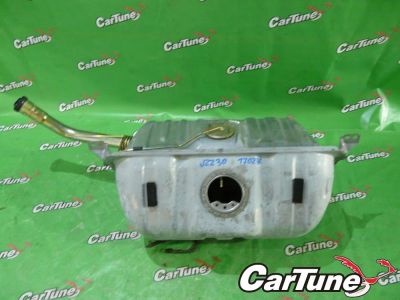 Лот: 10618093. Фото: 1. бензобак toyota soarer JZZ30 1JZGTE... Топливная система