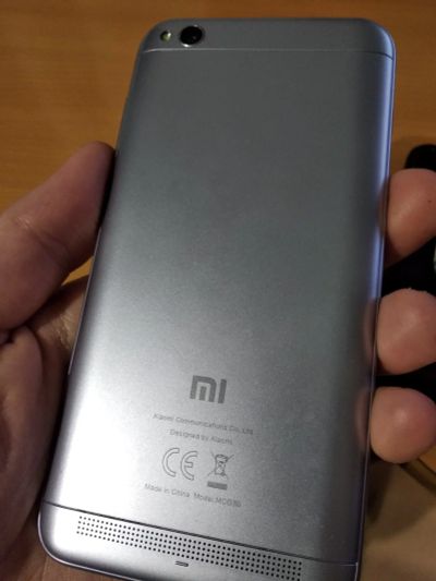 Лот: 16102530. Фото: 1. Xiaomi redmi note 5a. Смартфоны