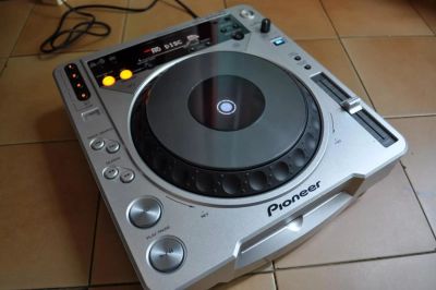 Лот: 9495308. Фото: 1. Pioneer CDJ-800MK2 Demo Video. DJ-оборудование