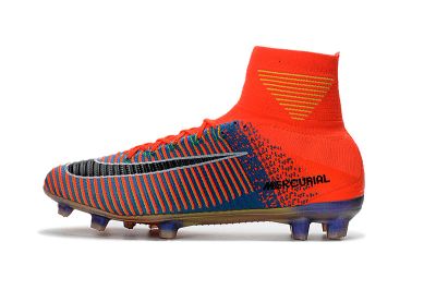 Лот: 11460805. Фото: 1. Футбольная обувь NIke Mercurial... Другое (мужская обувь)