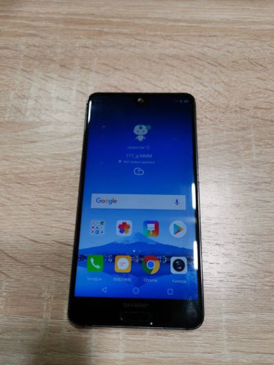 Лот: 16910778. Фото: 1. Смартфон Sharp AQUOS S2 4/64GB... Смартфоны