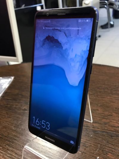 Лот: 18271784. Фото: 1. Смартфон Huawei P Smart 32GB. Смартфоны