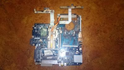 Лот: 10679356. Фото: 1. остатки бука acer aspire 5715z. Ноутбуки