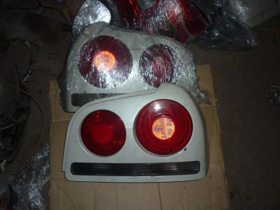 Лот: 5421719. Фото: 1. Фонари задние Nissan SkyLine HR34. Оптика и освещение