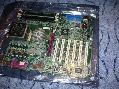 Лот: 172135. Фото: 1. Мать + процессор с кулером. Материнские платы