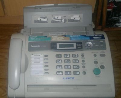 Лот: 4402547. Фото: 1. Продам факс, копир Panasonic KX-FL403RU. Факсы, автоответчики