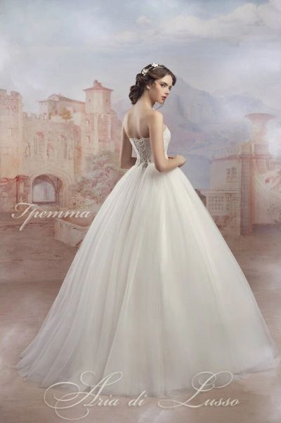 Лот: 6367313. Фото: 1. Свадебное платье. Свадебные платья