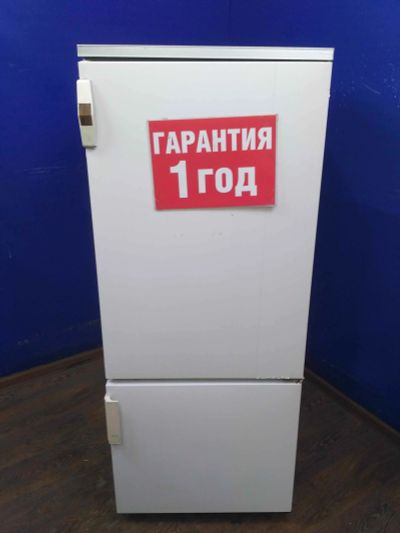 Лот: 13985835. Фото: 1. Холодильник (эконом) бирюса б-18... Холодильники, морозильные камеры