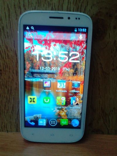 Лот: 11164095. Фото: 1. Fly Iq 4404. Смартфоны