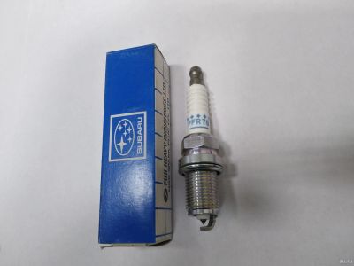 Лот: 16963433. Фото: 1. Свеча зажигания 22401-AA600 (PFR7G... Двигатель и элементы двигателя