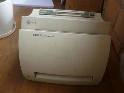 Лот: 10072434. Фото: 1. LP LaserJet 1100. Картриджи, расходные материалы