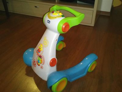 Лот: 3974829. Фото: 1. Каталка детская Chicco Ergo Jogging. Ходунки, прыгунки, качели