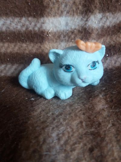 Лот: 17447793. Фото: 1. Игрушка кошечка. Развивающие