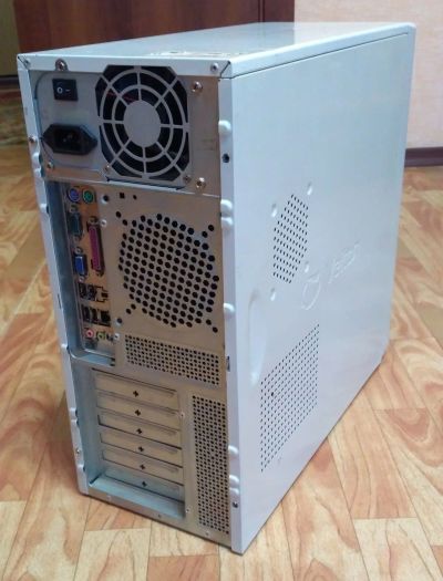 Лот: 11658709. Фото: 1. Офисный системный блок. Компьютеры в сборе