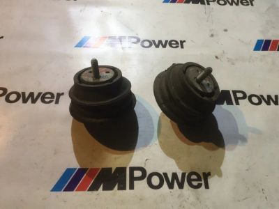 Лот: 11207093. Фото: 1. Подушки двигателя BMW E39. Двигатель и элементы двигателя