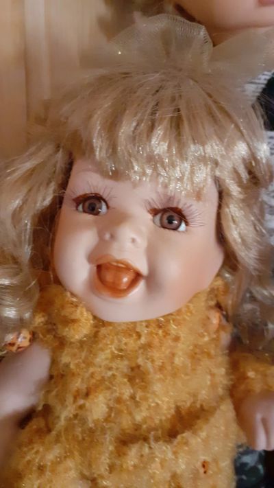 Лот: 19679661. Фото: 1. Кукла фарфоровая. Куклы и аксессуары