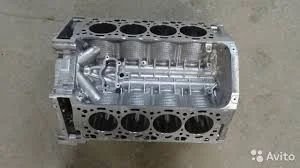 Лот: 5838411. Фото: 1. Куплю блок двигателя V6/V8 неисправный. Автомобили