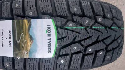 Лот: 23306865. Фото: 1. Зимняя резина 205/65 R-15 " IKON... Шины