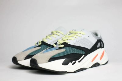 Лот: 16843591. Фото: 1. Кроссовки мужские Adidas Yeezy... Кеды, кроссовки, слипоны