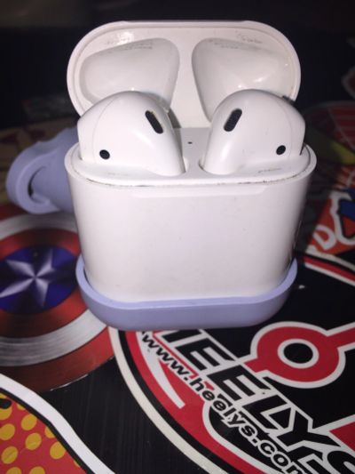 Лот: 17344133. Фото: 1. AirPods Оригинал. Наушники, гарнитуры