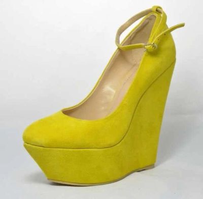 Лот: 3280818. Фото: 1. Туфли на такетке Gianmarco Lorenzi... Туфли
