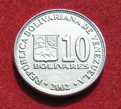 Лот: 20281415. Фото: 1. Венесуэла 10 боливаров, 2002 г... Америка