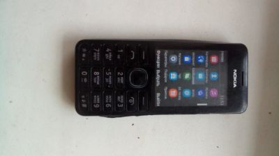 Лот: 16333851. Фото: 1. Nokia 206 .2/4 дюйма экран. Кнопочные мобильные телефоны