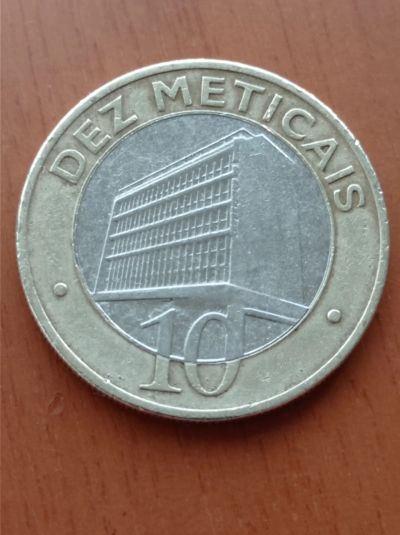 Лот: 18631922. Фото: 1. Мозамбик 10 медикал 2008 года. Африка