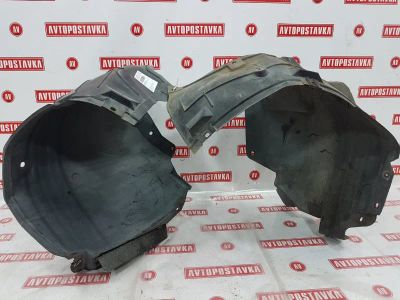 Лот: 21085749. Фото: 1. Подкрылок Nissan Skyline V36 VQ25HR... Кузов
