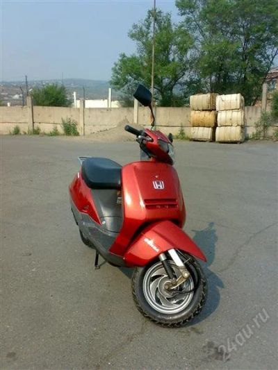 Лот: 1014092. Фото: 1. Honda LEAD HF-05. Мотороллеры, мопеды