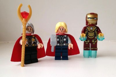 Лот: 4720994. Фото: 1. Фигурки копия лего heroes (железный... Конструкторы